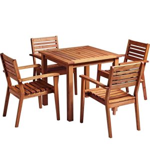 More Square Outdoor Dining Set